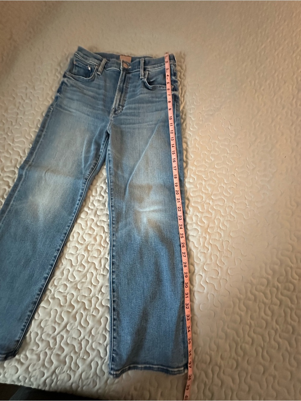 MOTHER LIL Rambler Flood in Light Blue Wash - Picture 6 of 7